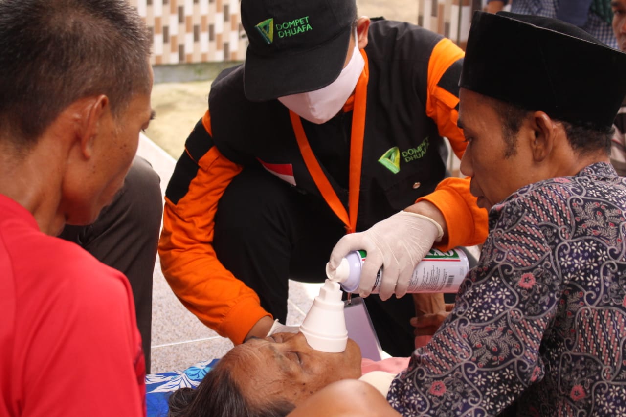 Respon Sigap Tim Lkc Dengan Layanan Ambulan Gratis Dompet Dhuafa