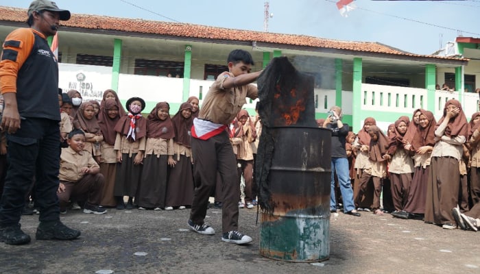 sosialisasi-madrasah-aman-bencana-dompet-dhuafa