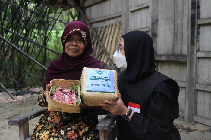 Dompet Dhuafa dan Mirae Asset Sekuritas Indonesia tebar hewan kurban ke Karangmalang, Sragen, Jawa Tengah