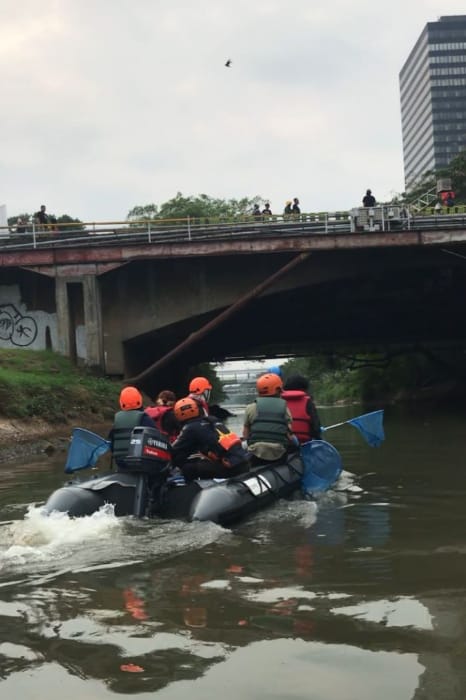 Edukasi kelestarian sungai DMC Dompet Dhuafa