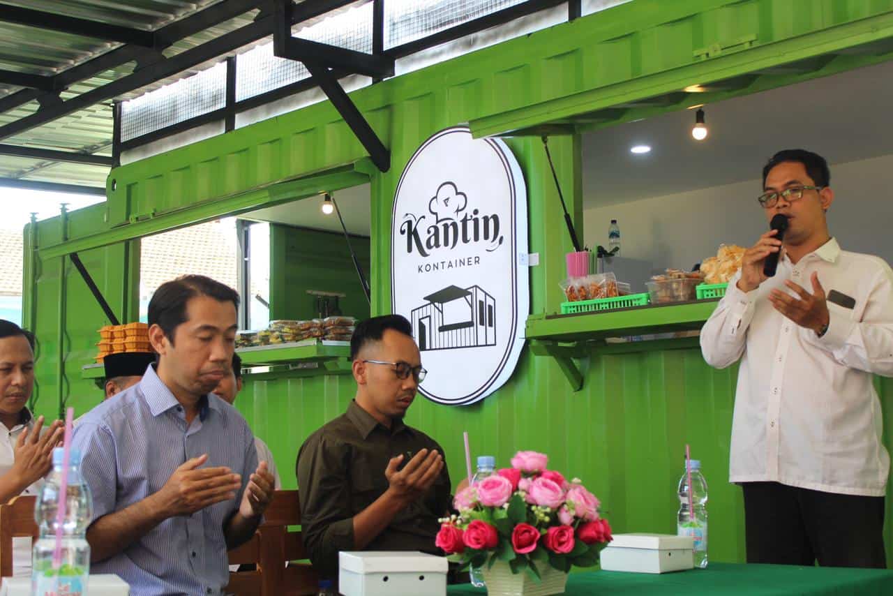 Kantin Kontainer Dompet Dhuafa Hadir Di FEBI IAIN Kudus