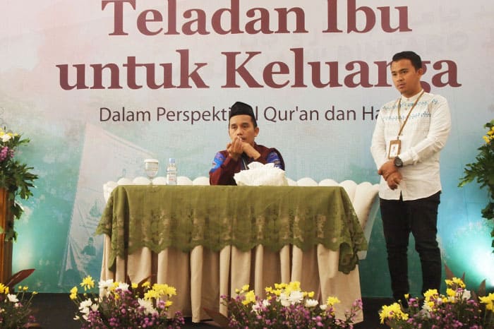 syiar wakaf untuk ibu bersama ustaz maulana