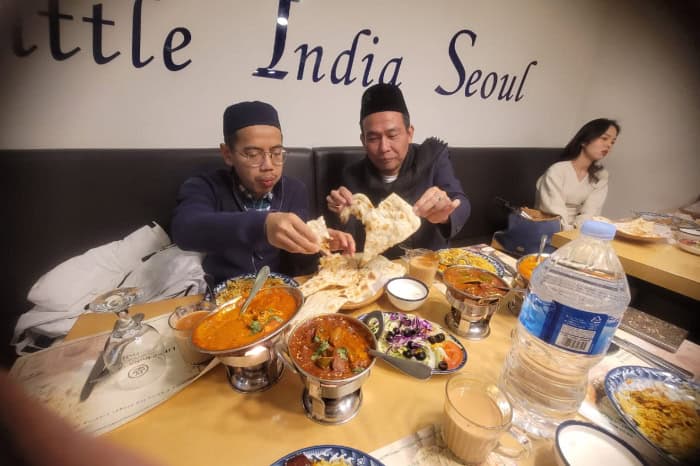 Pengalaman Dai Ambassador Dompet Dhuafa mencicipi restoran India di Korea Selatan.