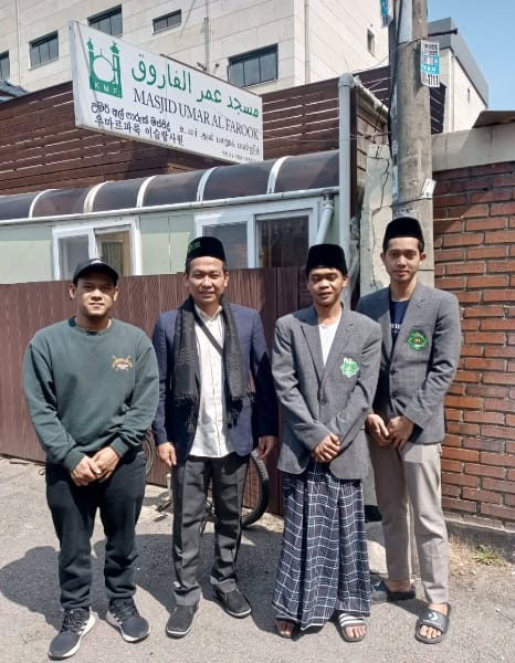 Dai Ambassador Dompet Dhuafa Korea Selatan, Ustaz Ihya Ulumudin