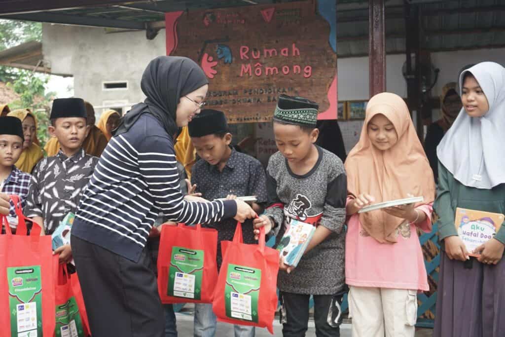 penerima manfaat School Kit dan Al-Quran