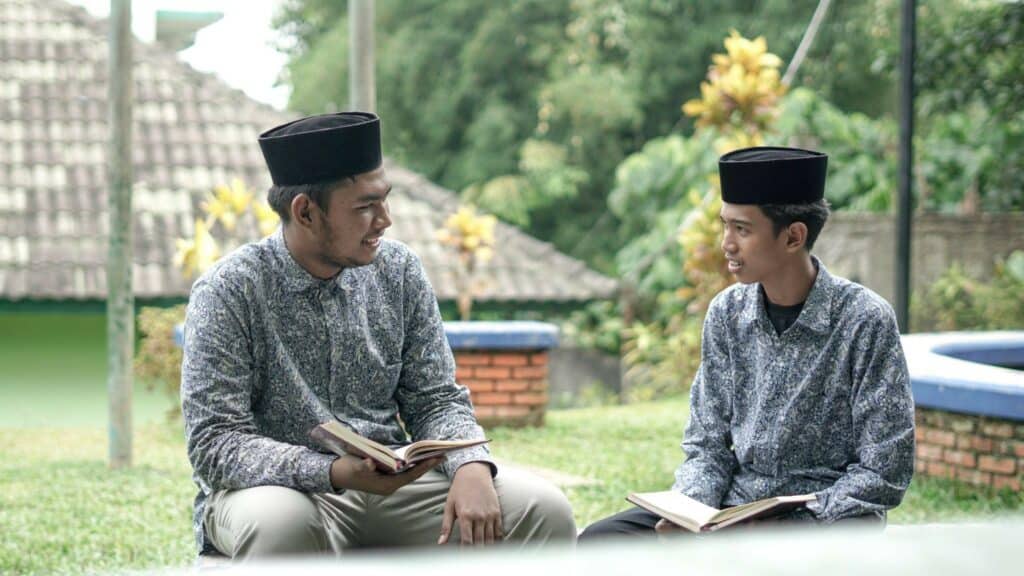 Kenangan Salman dan sahabatnya, Muhammad Dzaky, pada momen mereka saling murajaah hafalan Al-Qur’an di eTahfidz.