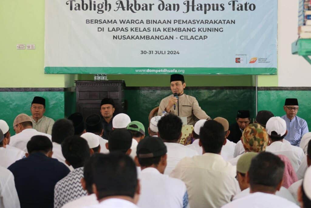 Tausiyah yang disampaikan oleh Ustaz Ray Syahreza.