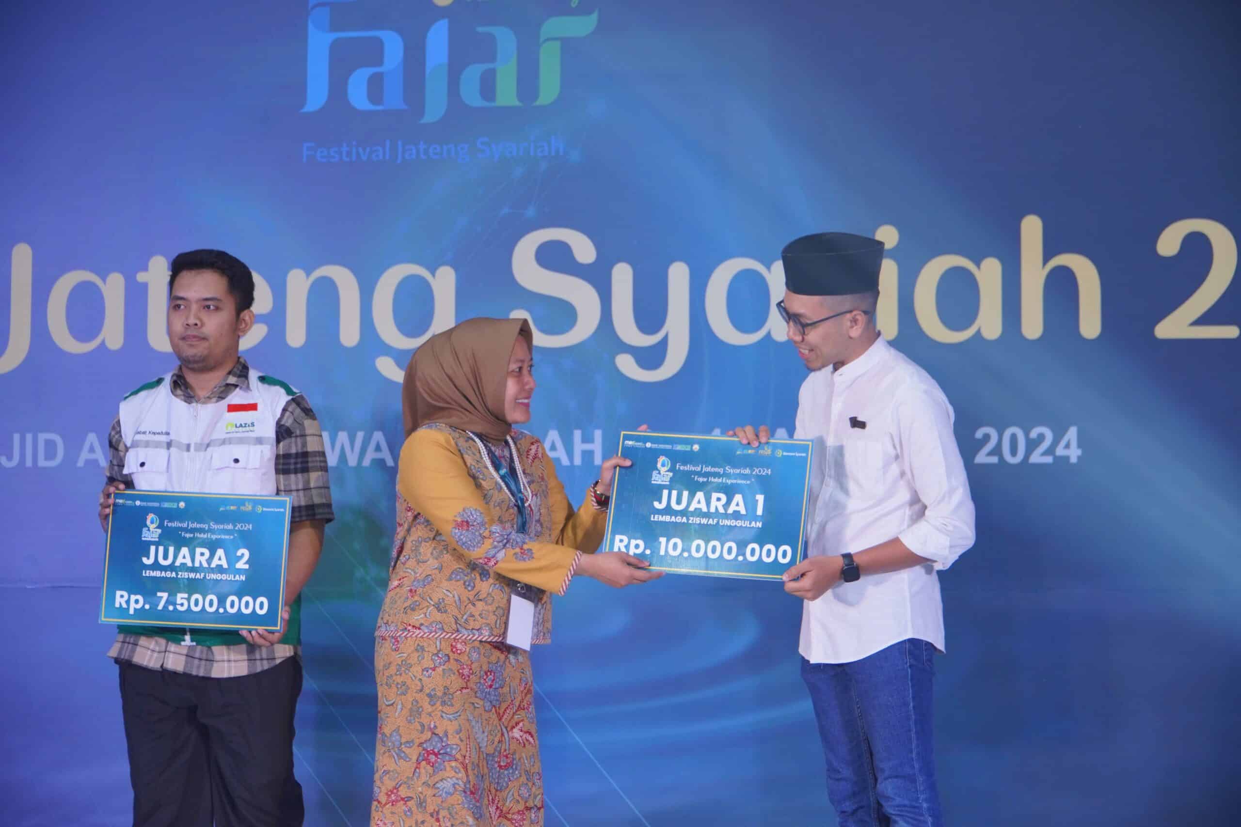 Penganugerahan Dompet Dhuafa jawa Tengah sebagai Juara 1 Lembaga ZISWAF Unggulan dari Bank Indonesia dalam Festival Jateng Syariah 2024, 11 Agustus 2024.