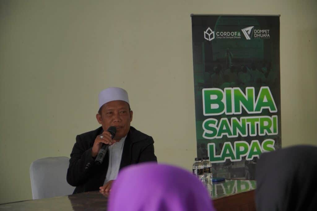 Suasana kegiatan pelatihan pemulasaraan jenazah di Lapas Perempuan IIA Semarang.