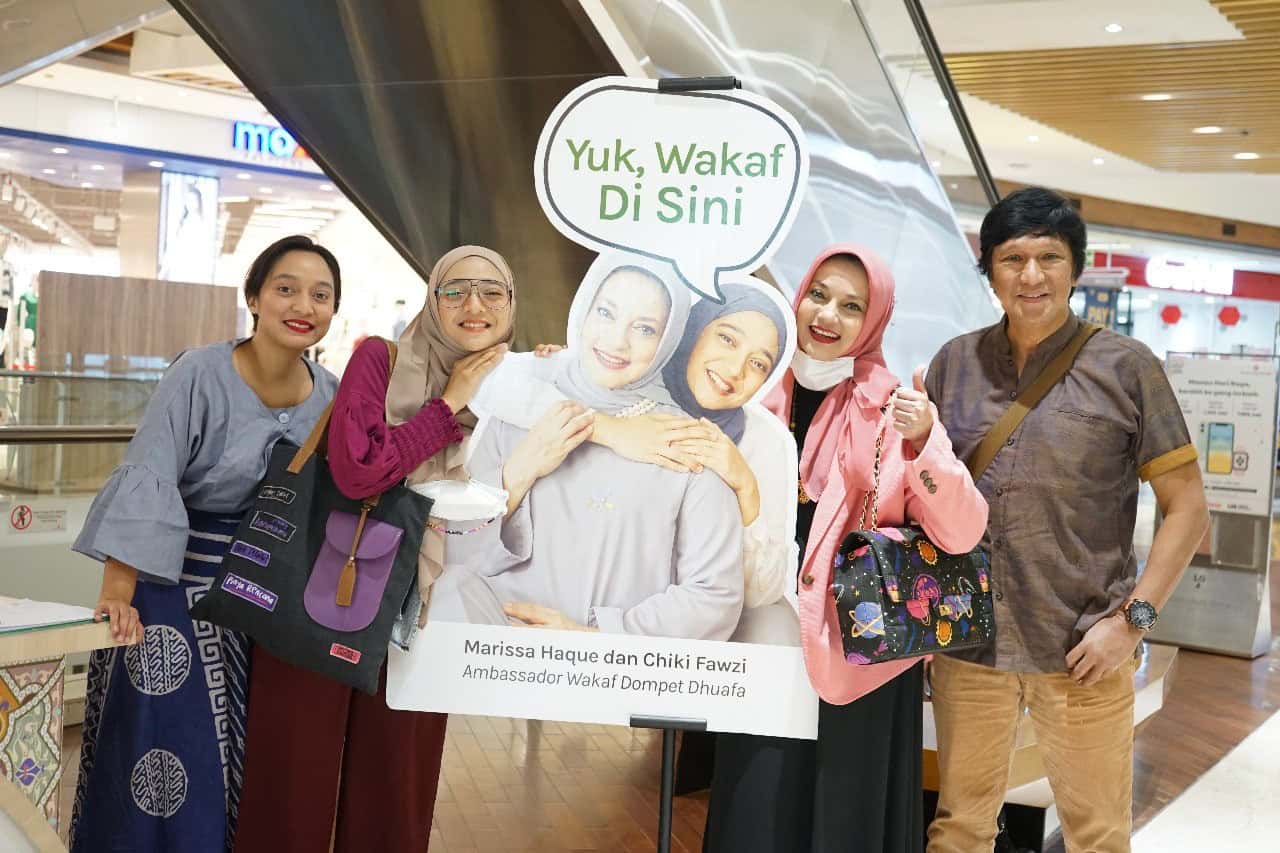 Marissa Haque menjadi Ambassador Wakaf Dompet Dhuafa.