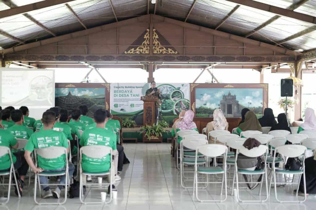 Sesi materi “Merancang Program Pemberdayaan Ekonomi yang Berkelanjutan” dalam rangkaian Capacity Building MPZ di Bandung pada 31 Oktober - 01 November 2024.