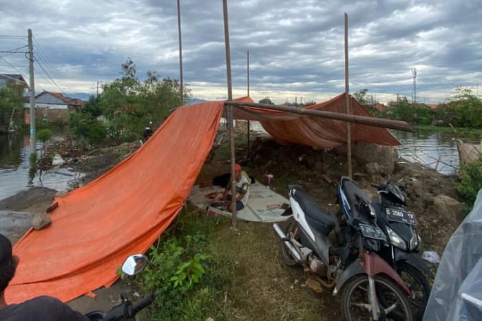 DMC Dompet Dhuafa merespons cepat banjir Pekalongan dan melakukan asesmen daerah terdampak, Rabu (27/11/2024).