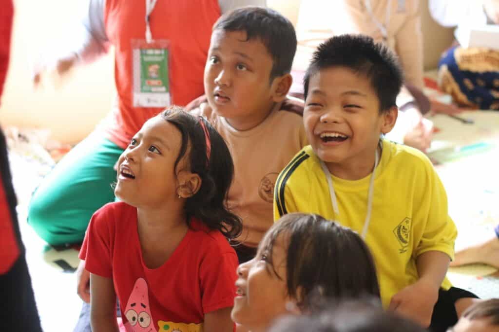 Kemeriahan Peringatan Hari Disabilitas Internasional yang diadakan oleh LPM Dompet Dhuafa dalam Seminar Caregiver yang diselenggarakan oleh LPM Dompet Dhuafa, pada Kamis (28/11/2024) di Citeureup, Kab. Bogor.