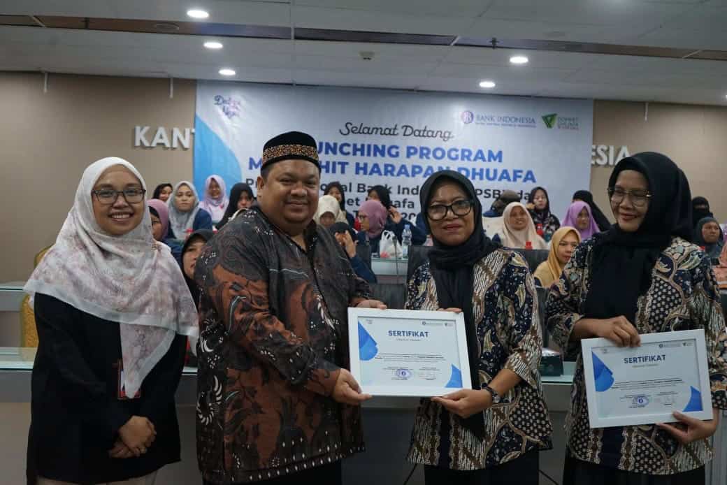 Peluncuran Program Menjahit Harapan Dhuafa oleh Dompet Dhuafa Waspada dan Bank Indonesia.