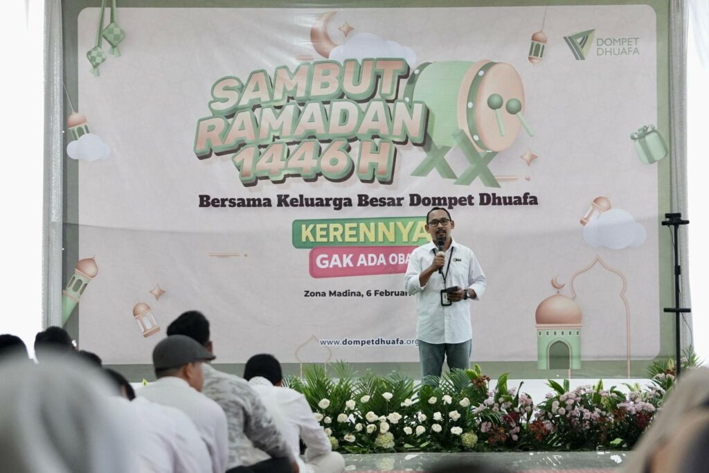 Andriansyah sebagai Ketua Ramadan 1446 H Dompet Dhuafa dalam sambutannya memaparkan program-program yang akan dijalankan Dompet Dhuafa, pada rangkaian Sambut Ramadan 1446 H : Berzakat Kerennya Gak Ada Obat, Kamis (6/2/2025). 