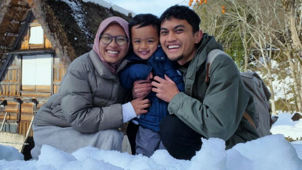 Koko Iwan Agus Kurniawan bersama istri dan anaknya di Jepang, tahun 2024.